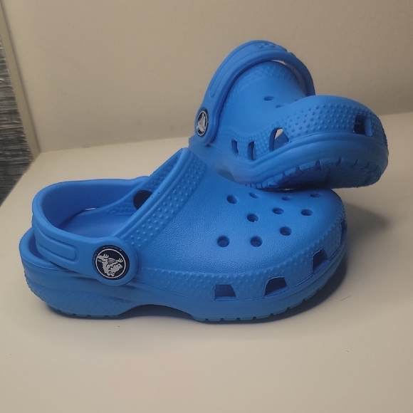 CROCS Blue Sandals Lightweight Foam Design - Picture 3 of 8